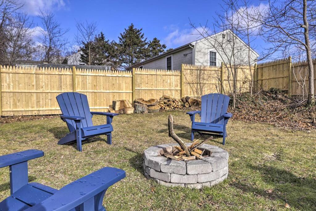 New! Updated Mystic Home W/ Sauna, Hot Tub & Deck Zewnętrze zdjęcie